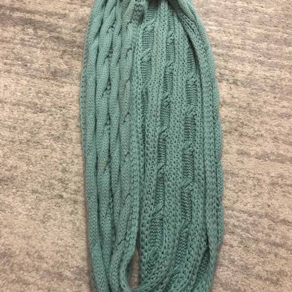 Infinity Scarf - Picture 3 of 5